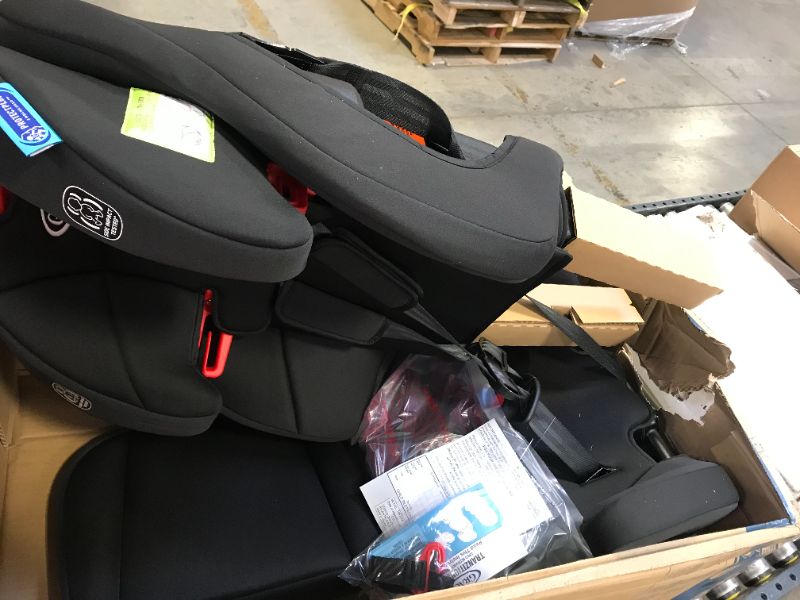Photo 1 of Graco Tranzitions 3-in-1 Harness Booster, Black