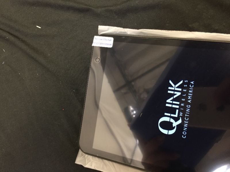 Photo 3 of **BRAND NEW OPEN FOR PHOTO** QLINK WIRELESS SCEPTER 8 TABLET COMPLETE
