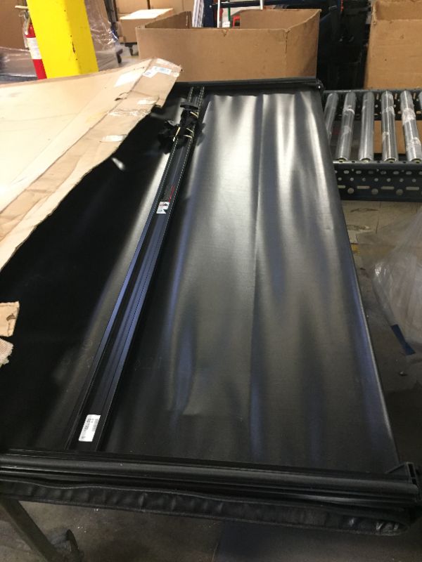 Photo 1 of Gator ETX Tri-Fold (fits) 2014-2018 Chevy Silverado GMC Sierra 8 FT Bed Only Ton
