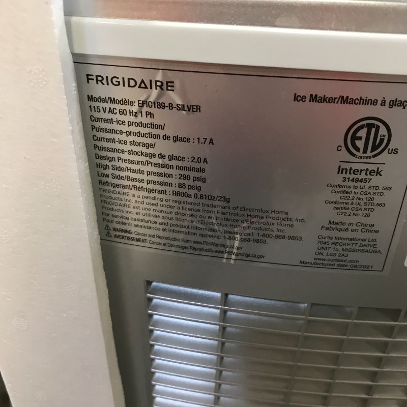 Photo 4 of Frigidaire EFIC206-TG-SILVER Compact Ice Maker, 26 lb per Day, Silver
