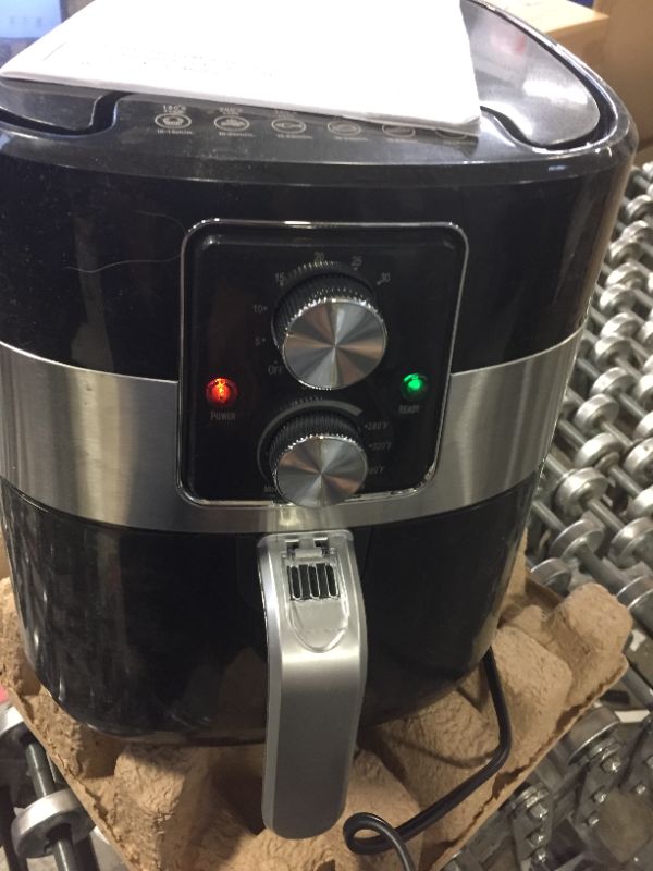 Photo 3 of Amazon Basics 3.2 Quart Compact Multi-Functional Air Fryer
