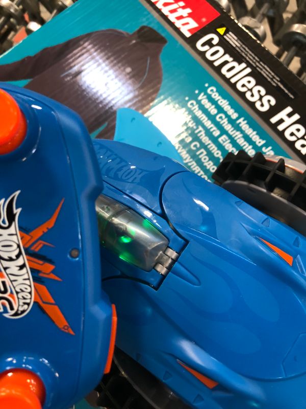 Photo 2 of Hot Wheels R/C Supercharged Shark Vehicle, Radio-Controlled Shark that Races on Land & Water, R/C Chomping Mechanism, Dynamic Steering
