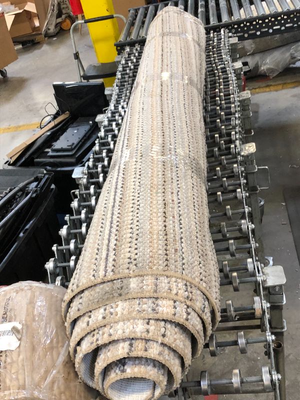 Photo 1 of 7FTX11FT AREA RUG 