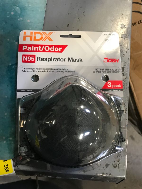 Photo 1 of 12 3pack hdx paint /odor n95 respirator 