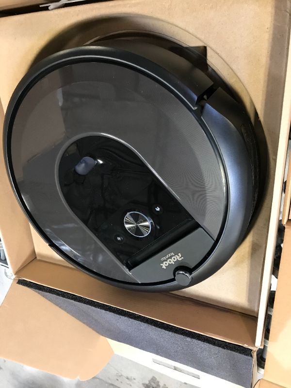 Photo 4 of iRobot Roomba i7+ (7550) Robot Vacuum with Automatic Dirt Disposal - Empties Itself for up to 60 days, Wi-Fi Connected, Smart Mapping, Works with Alexa, Ideal for Pet Hair, Carpets, Hard Floors, Black
