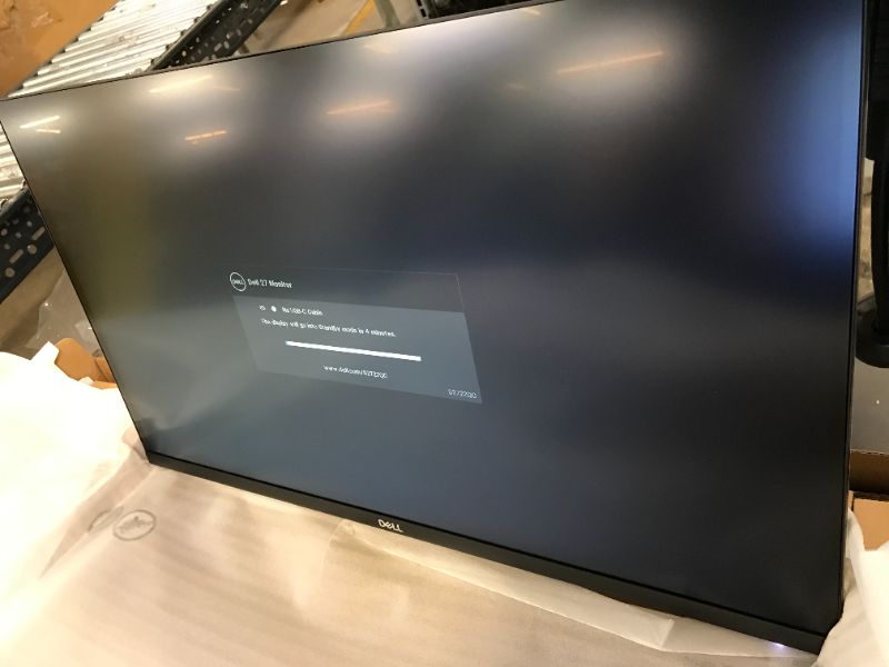 Photo 1 of Dell S2722QC 27-inch 4K UHD 3840 x 2160 60Hz Monitor, 8MS Grey-to-Grey Response Time (Normal Mode), Built-in Dual 3W Integrated Speakers, 1.07 Billion Colors, Platinum Silver (Latest Model)
