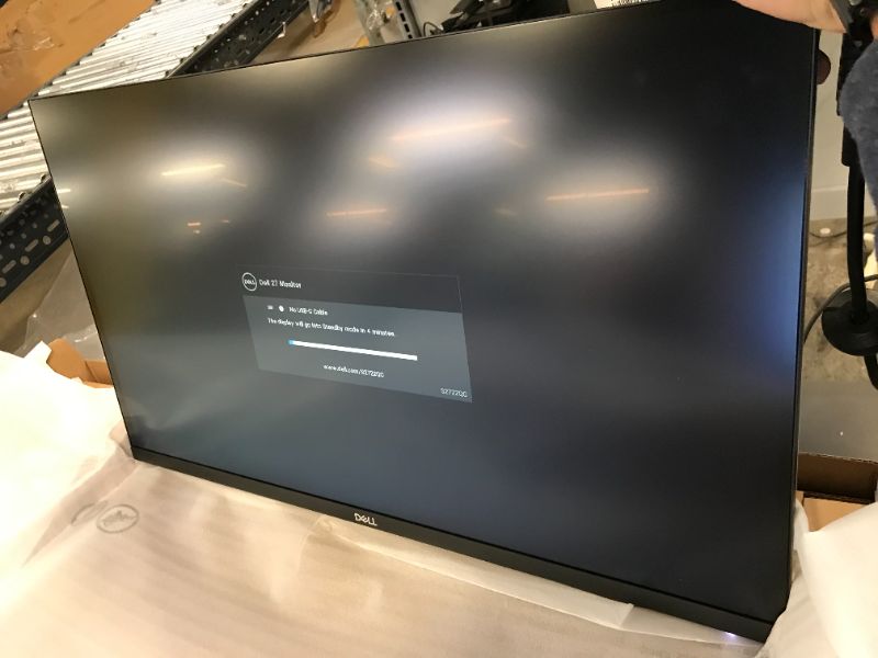 Photo 2 of Dell S2722QC 27-inch 4K UHD 3840 x 2160 60Hz Monitor, 8MS Grey-to-Grey Response Time (Normal Mode), Built-in Dual 3W Integrated Speakers, 1.07 Billion Colors, Platinum Silver (Latest Model)
