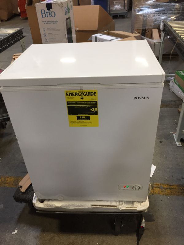 Photo 5 of ROVSUN BD-100 3.5/5.0 Cu Ft Chest Freezer with Storage Basket White
