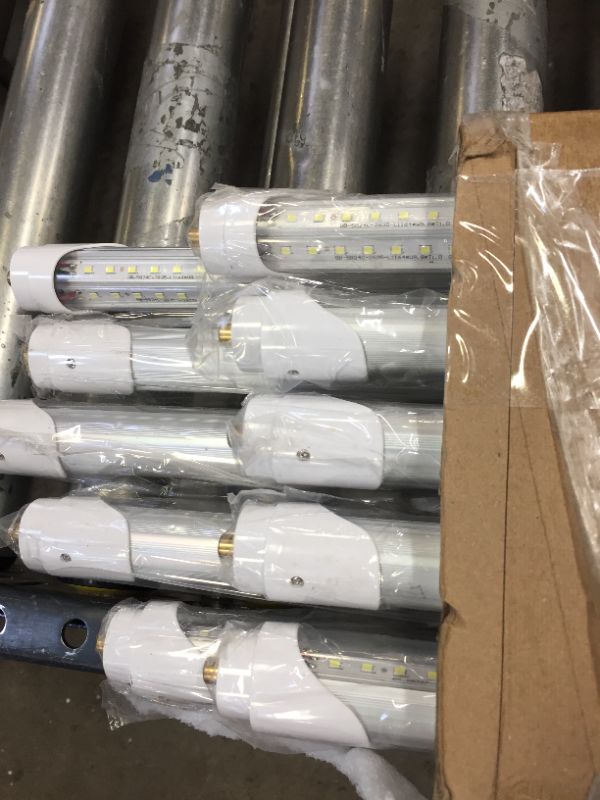 Photo 2 of 10Pack R17D/HO 8FT LED Tubes? Rotate V Shaped , 90W (Replacement for F96T12/CW/HO 150W), Cool White 6500K Clear Lens,T8/T10/T12 Replacement,Dual-Ended Power
