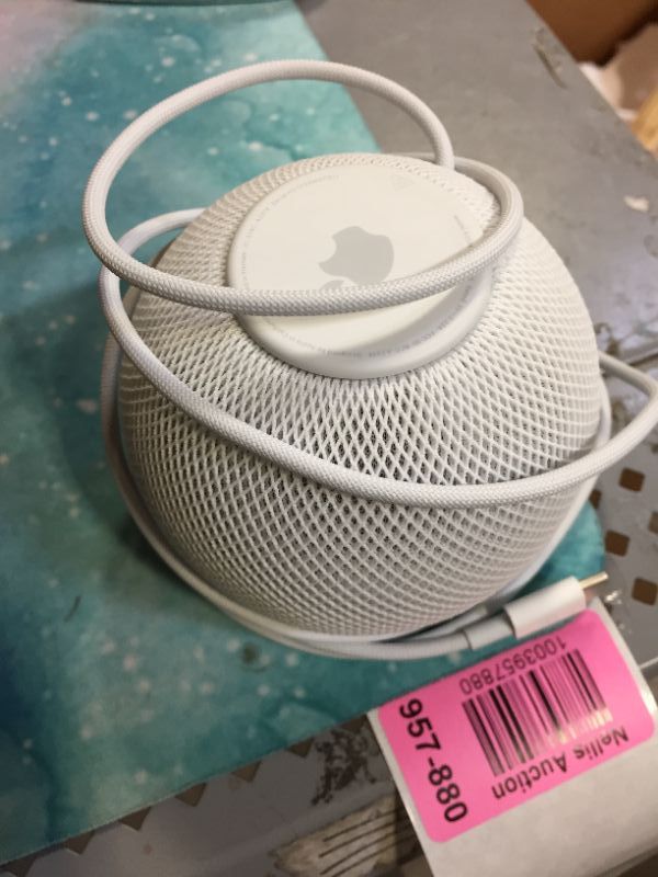 Photo 2 of Apple HomePod mini
