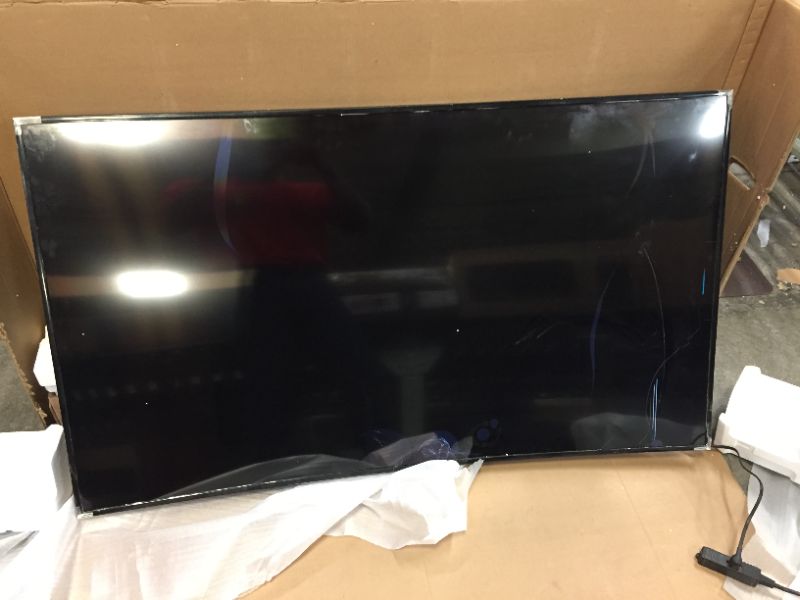 Photo 4 of 65" Class TU8300 Curved LED 4K UHD Smart Tizen TV - damaged - selling as parts only. - missing all parts. 