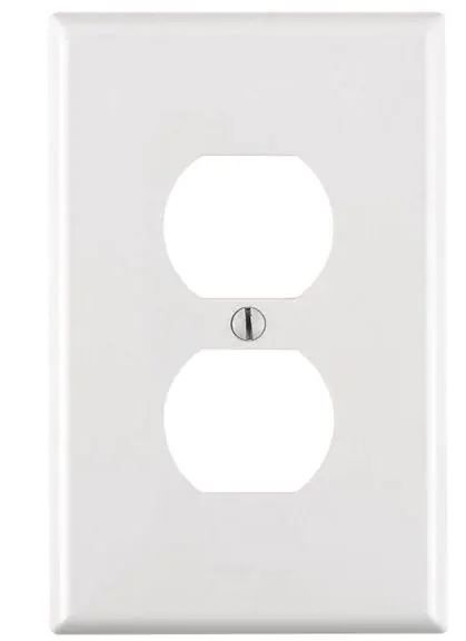 Photo 1 of 1-Gang White Decorator/Rocker Wall Plate (10-Pack), Leviton
1-Gang White Midway Duplex Outlet Nylon Wall Plate (10-Pack) bundle 