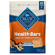 Photo 1 of Blue Buffalo Pumpkin & Cinnamon Health Bar Dog Treats - 16oz with dog grooming kit 
