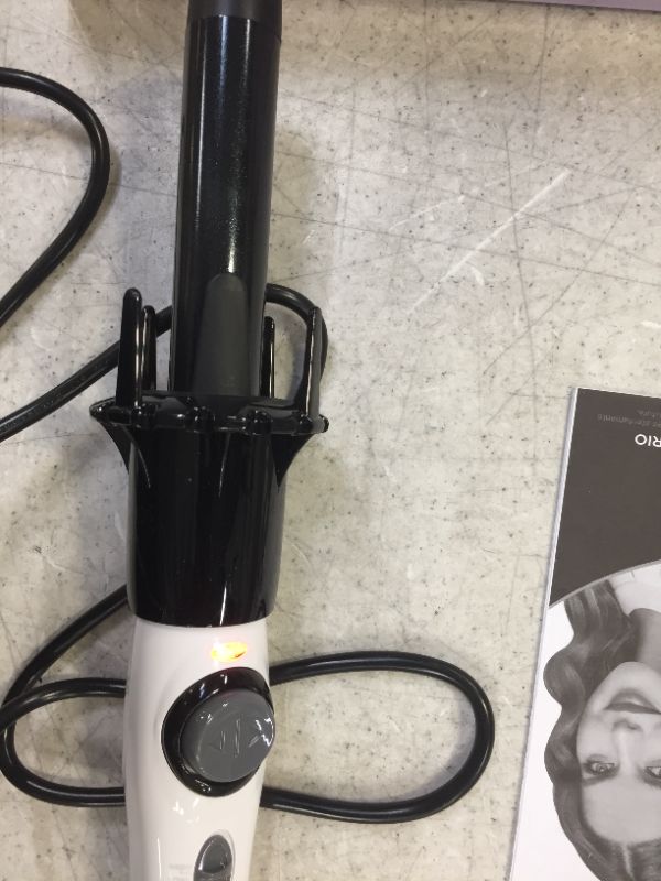 Photo 1 of Kiss Products Instawave Automatic Ceramic Curling Iron 1” KACI01, Black; White

