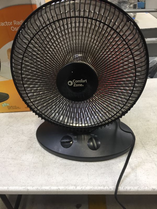 Photo 2 of Comfort Zone 700/1000-Watt Oscillating Parabolic Dish Radiant Electric Portable Space Heater , Black