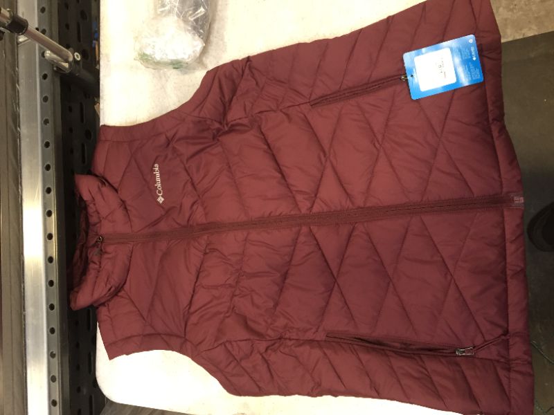 Photo 2 of Columbia Women's Heavenly Water Resistant Insulated Vest
large 