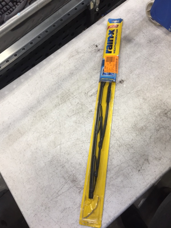 Photo 2 of 26 in. Weatherbeater Wiper Blade