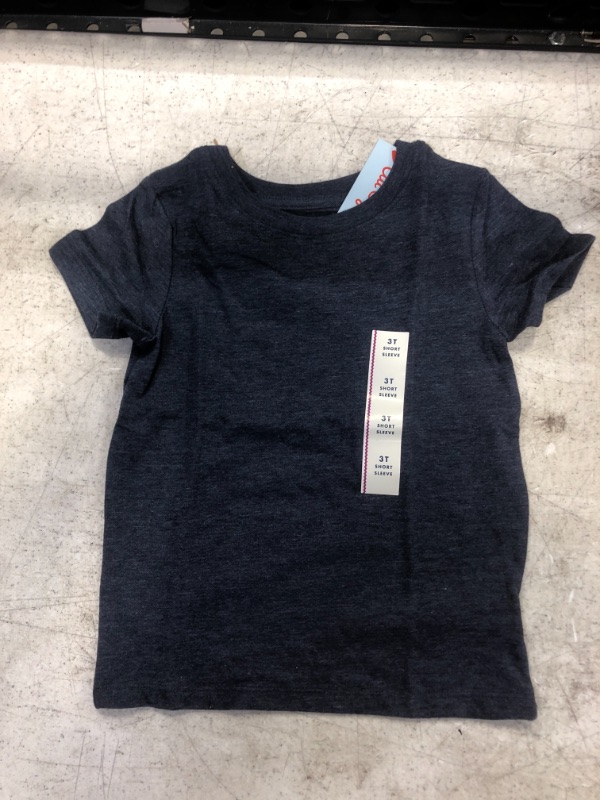 Photo 1 of 3t kids short sleeve shirt 