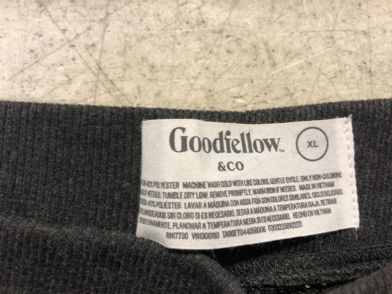 Photo 3 of goodfellow brand grey sweats size extra large 