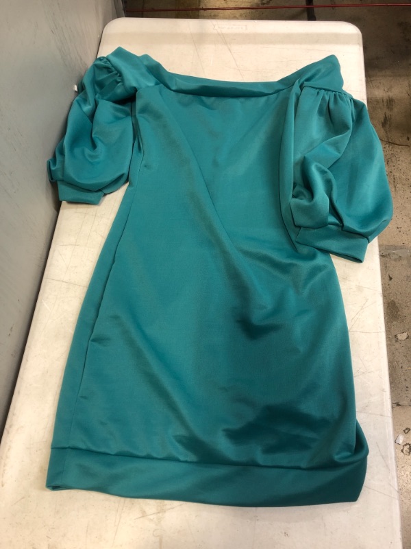 Photo 1 of Generic Green Balloon Sleeve Dress. XL