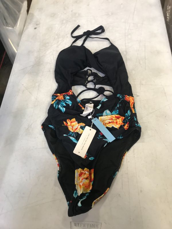 Photo 1 of Cupshe women's swimsuit size m