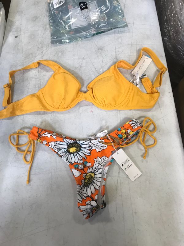 Photo 1 of Cupshe women's swimsuit size M