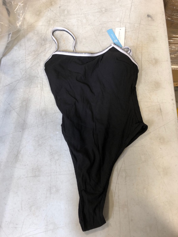 Photo 2 of CUPSHE Harper Contrast Straps One Piece Swimsuit. Medium
