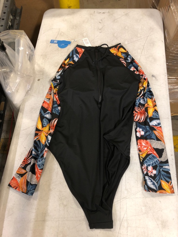 Photo 2 of CUPSHE Sariyah Tropical Zipper Long Sleeve One Piece Swimsuit. Large
