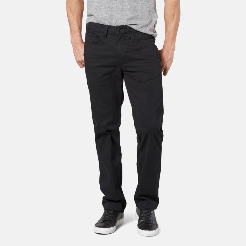 Photo 1 of Dockers Men's Straight Fit All Seasons Tech 5-Pocket Pants -Size: 31x30
