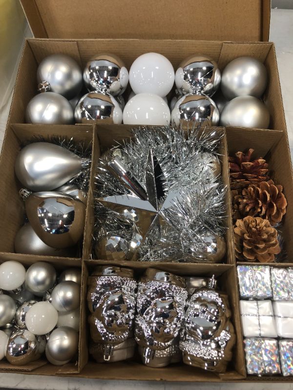 Photo 2 of Christmas Tree Ornament, 104 Pcs Assorted Christmas Hanging Ornaments Shatterproof Christmas Ball Set for Xmas Tree Decoration (Silver)
