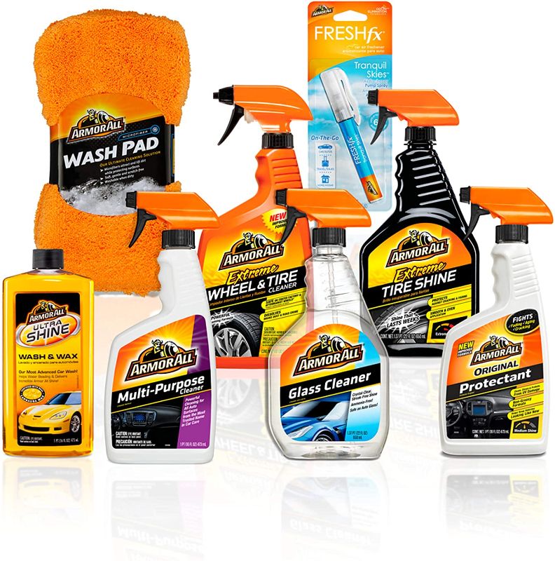Photo 1 of Armor All Premier Car Care Kit (8 Items) - 3pc Ultra Wax & Wash Kit, 3pc Interior, Glass Cleaner & Air Freshener and 2pc Tire Shine & Wheel Kit, 18574 ---- MISSING AIR FRESNHER STICK 
