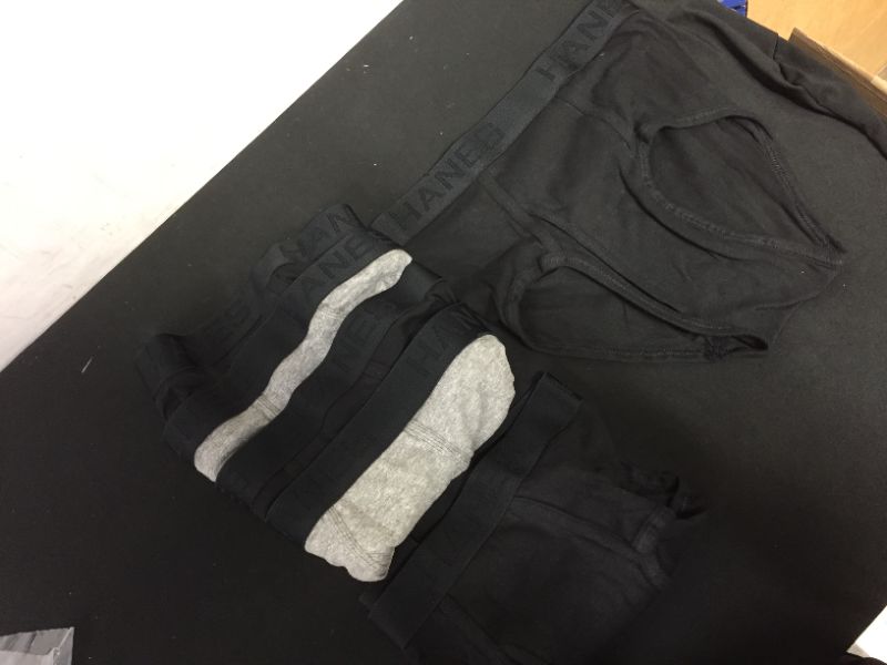 Photo 1 of mens underwear Hanes small 
