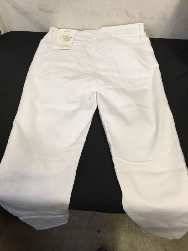 Photo 3 of BLUE AGE WOMENS HIGH RISE WHITE SKINNY JEANS SIZE 7