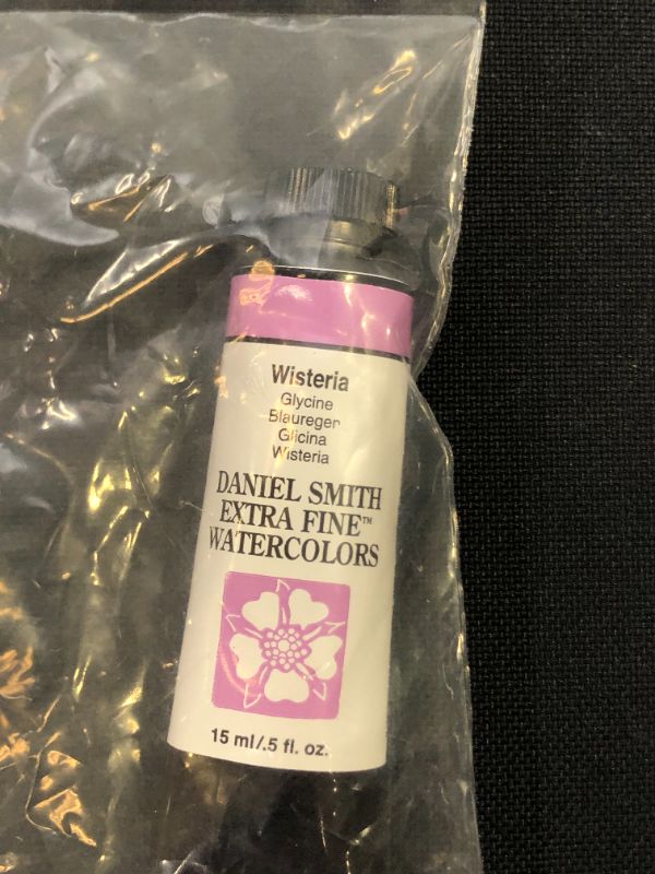 Photo 2 of DANIEL SMITH Extra Fine Watercolor 15ml Paint Tube, Wisteria, 0.51 Fl Oz

