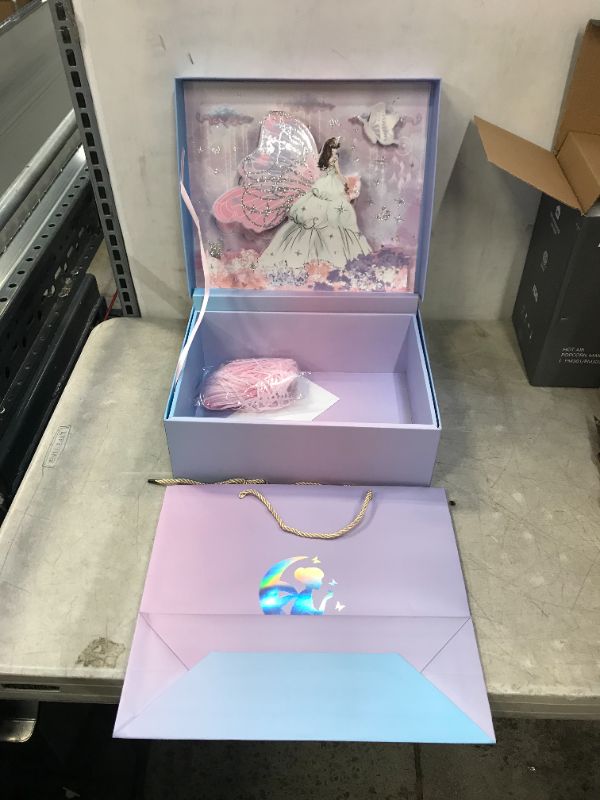 Photo 1 of 3D box gift box 
