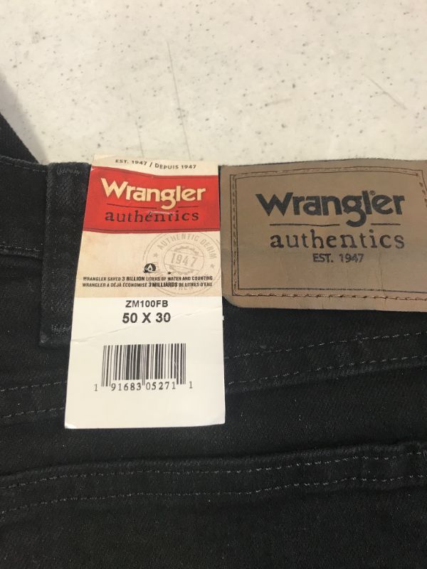 Photo 1 of Wrangler Authentics Men's Regular Fit Comfort Flex Waist Jean 50x 30
