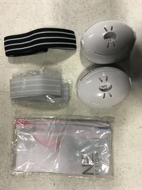 Photo 1 of Baby Ear Protection