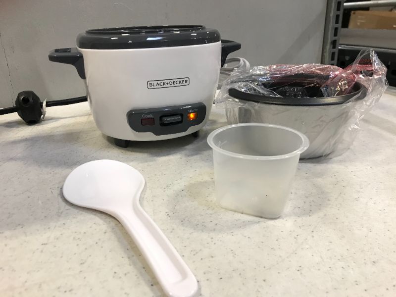 Photo 1 of BLACK+DECKER Uncooked Rice Cooker, 3-cup
