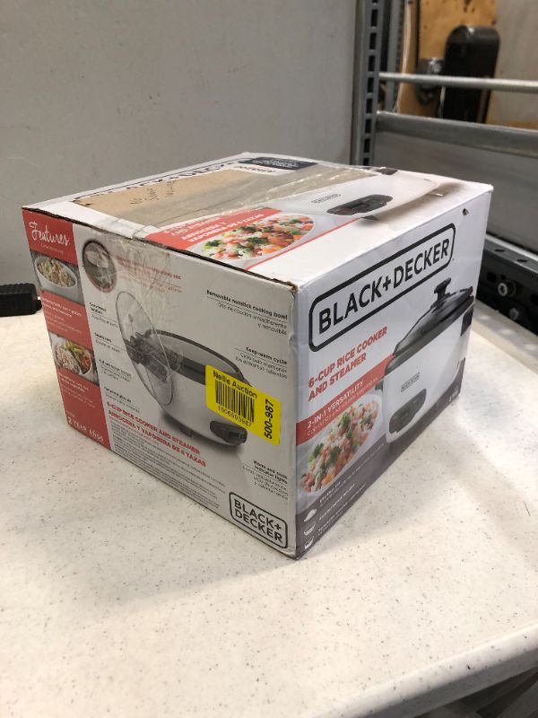 Photo 2 of BLACK+DECKER Rice Cooker  6-cup

