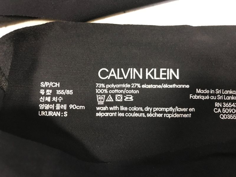 Photo 2 of Calvin Klein Women's Invisibles Hipster Small 4pack
