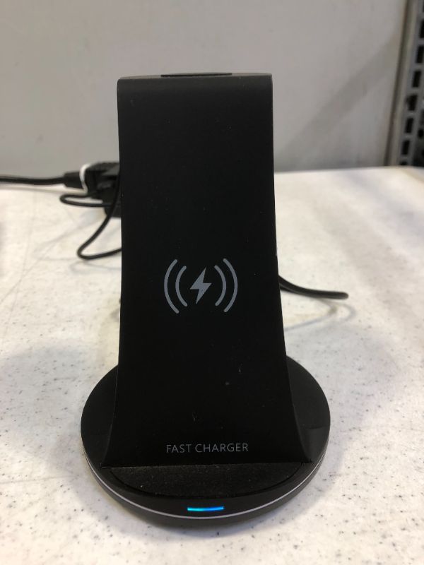 Photo 1 of fast wireless charger 3-in-1