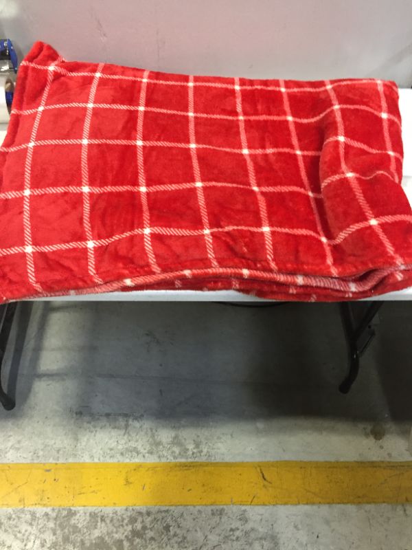 Photo 1 of plaid red throw blanket 