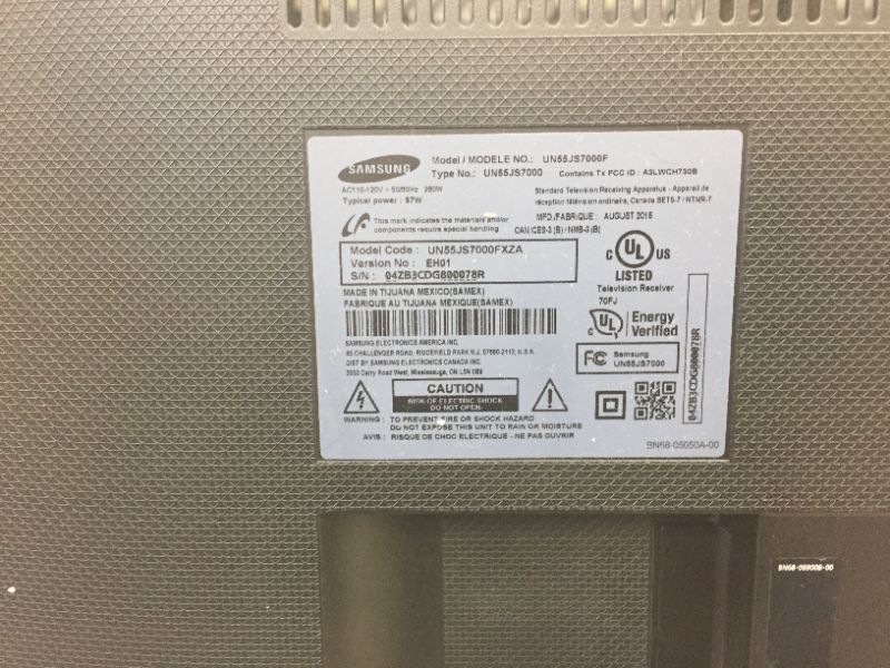 Photo 3 of 
SAMSUNG 55-Inch Class Crystal UHD AU8000 Series - 4K UHD HDR Smart TV with Alexa Built-in (UN55AU8000FXZA, 2015 Model)

