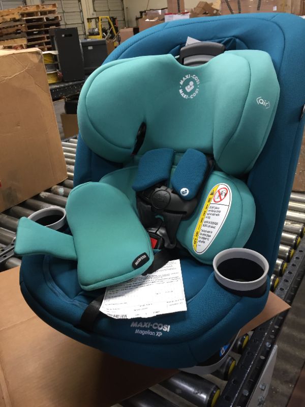 Photo 2 of Maxi-Cosi Magellan Xp 5-in-1 Convertible Car Seat, Emerald Tide
