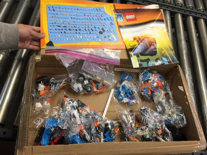 Photo 3 of LEGO Boost Creative Toolbox 17101 Fun Robot Building Set and Educational Coding Kit for Kids, Award-Winning STEM Learning Toy (847 Pieces) Frustration-Free Packaging