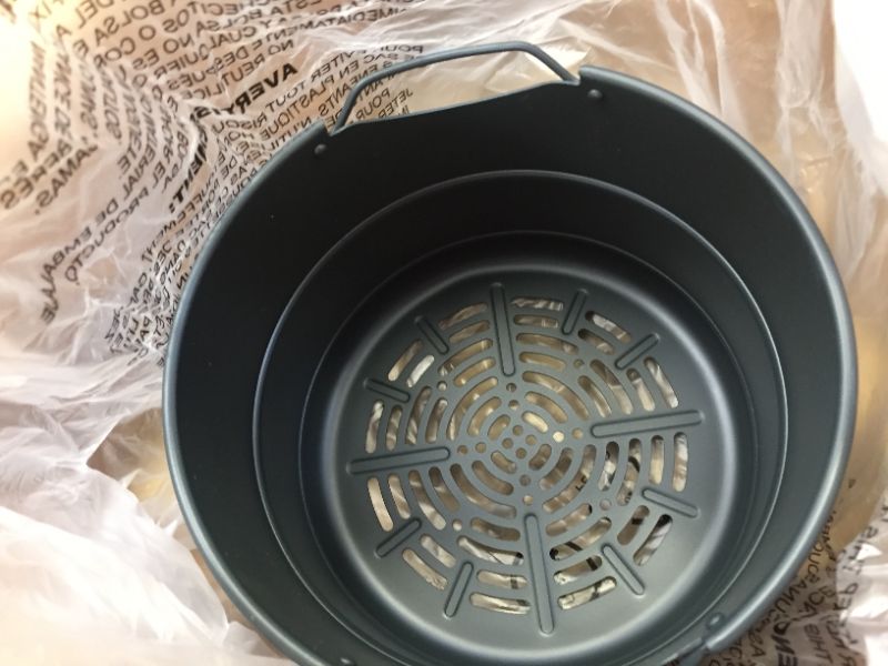 Photo 4 of Instant Pot 6 Quart Air Fryer Lid