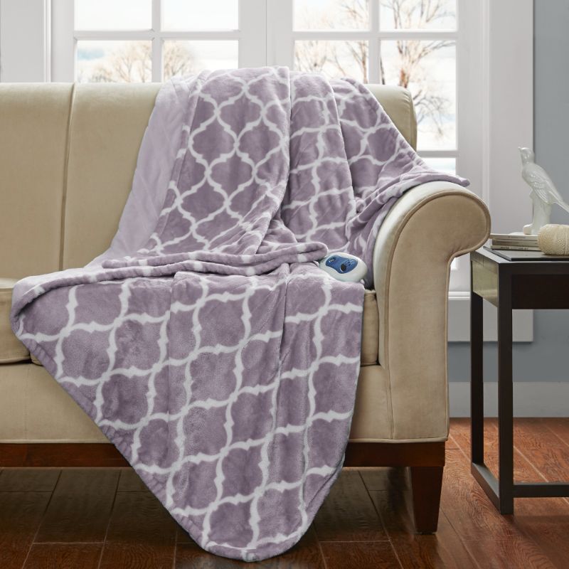 Photo 1 of Beautyrest Oversized Ogee Print Electric Throw Bedding Size: 60x70---COULD NOT TEST---

