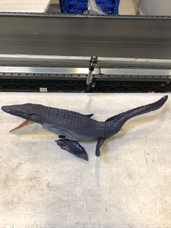 Photo 1 of Generic Dinosaur Fish Toy 