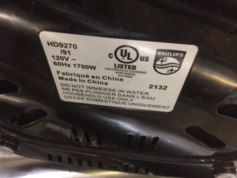Photo 1 of Philips Essential Airfryer XL 2.65lb/6.2L Capacity Digital Airfryer with Rapid Air Technology, Easy Clean Basket, Black- HD9270/91
