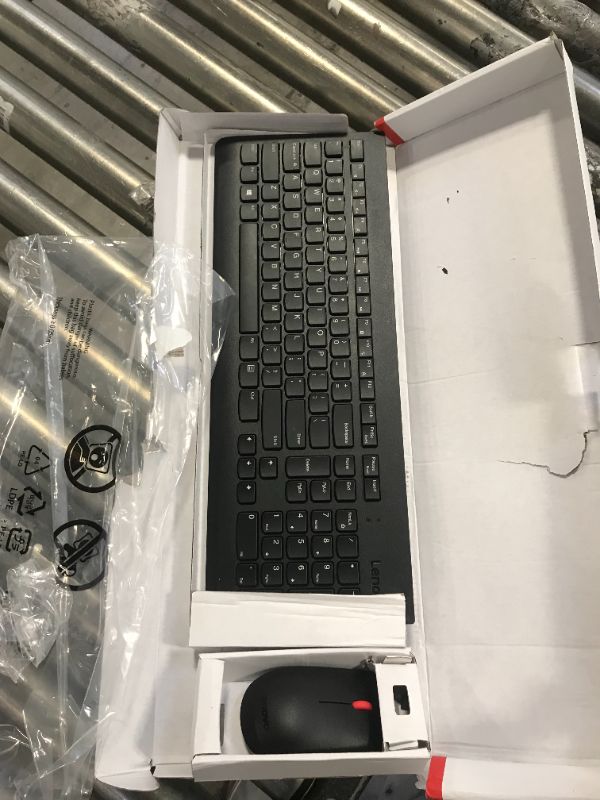 Photo 2 of  Lenovo 510 Wireless Combo Keyboard & Mouse - Black